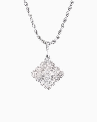 PENDENTIF CLOVER GLACÉ.