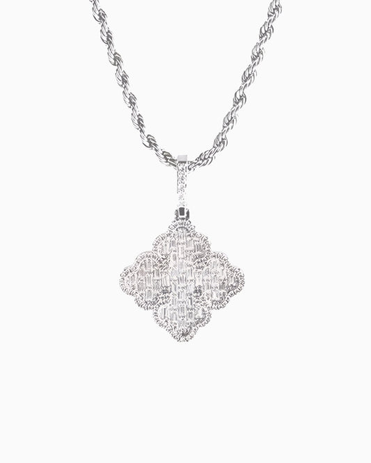 PENDENTIF CLOVER GLACÉ.