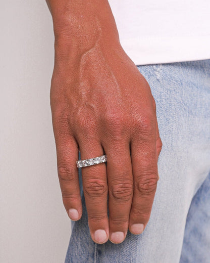 BAGUE GLACÉE EN GLACE.