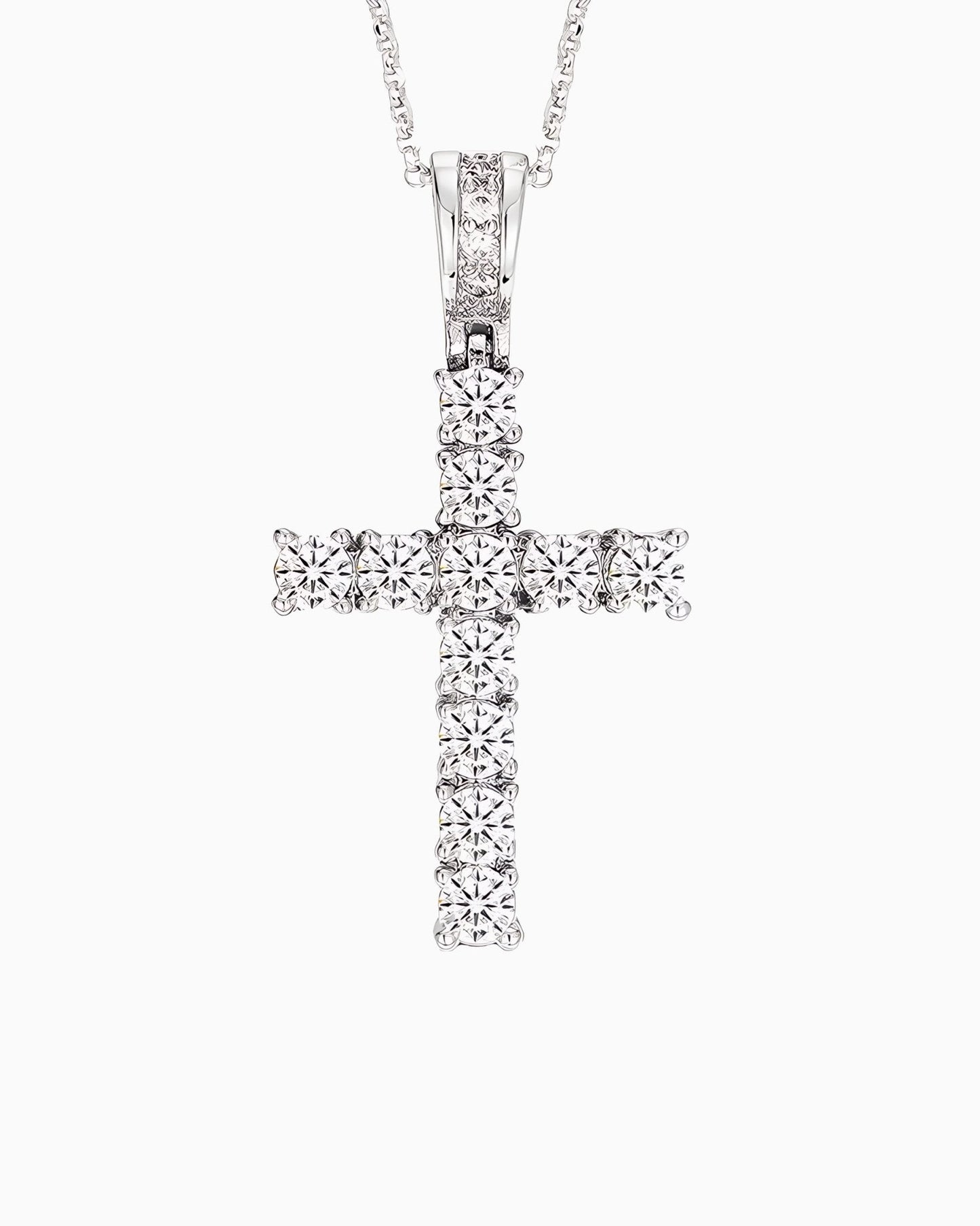 PENDENTIF CROIX EN MOISSANITE.
