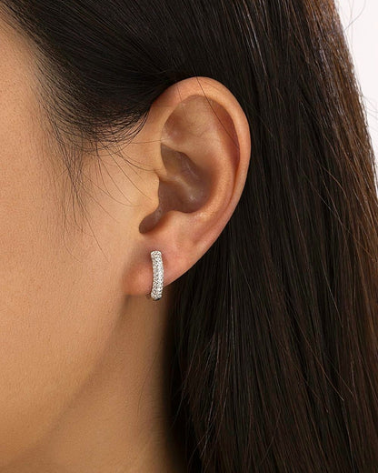 BOUCLES D'OREILLES MOISSANITE FROSTY HOOPS.