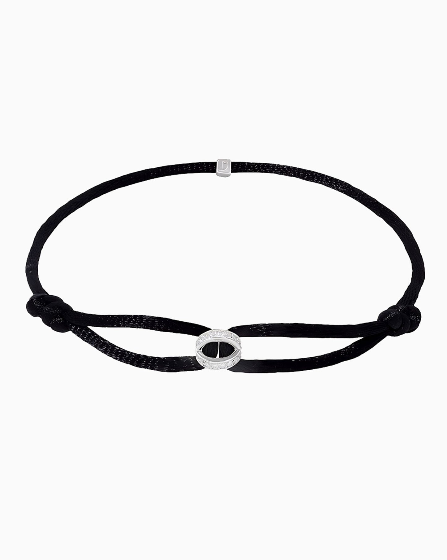 BRACELET EN CORDON INFINI EN MOISSANITE GLACÉE.