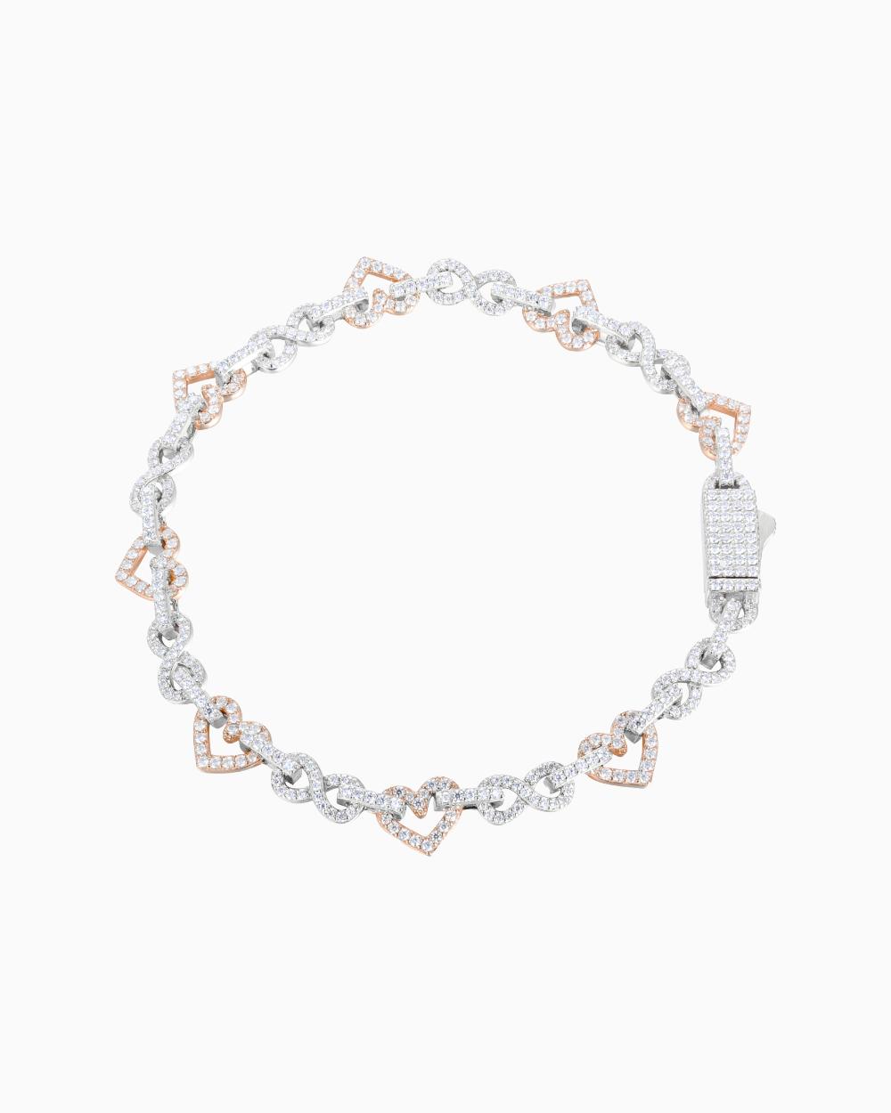 BRACELET COEURS INFINIS EN MOISSANITE.