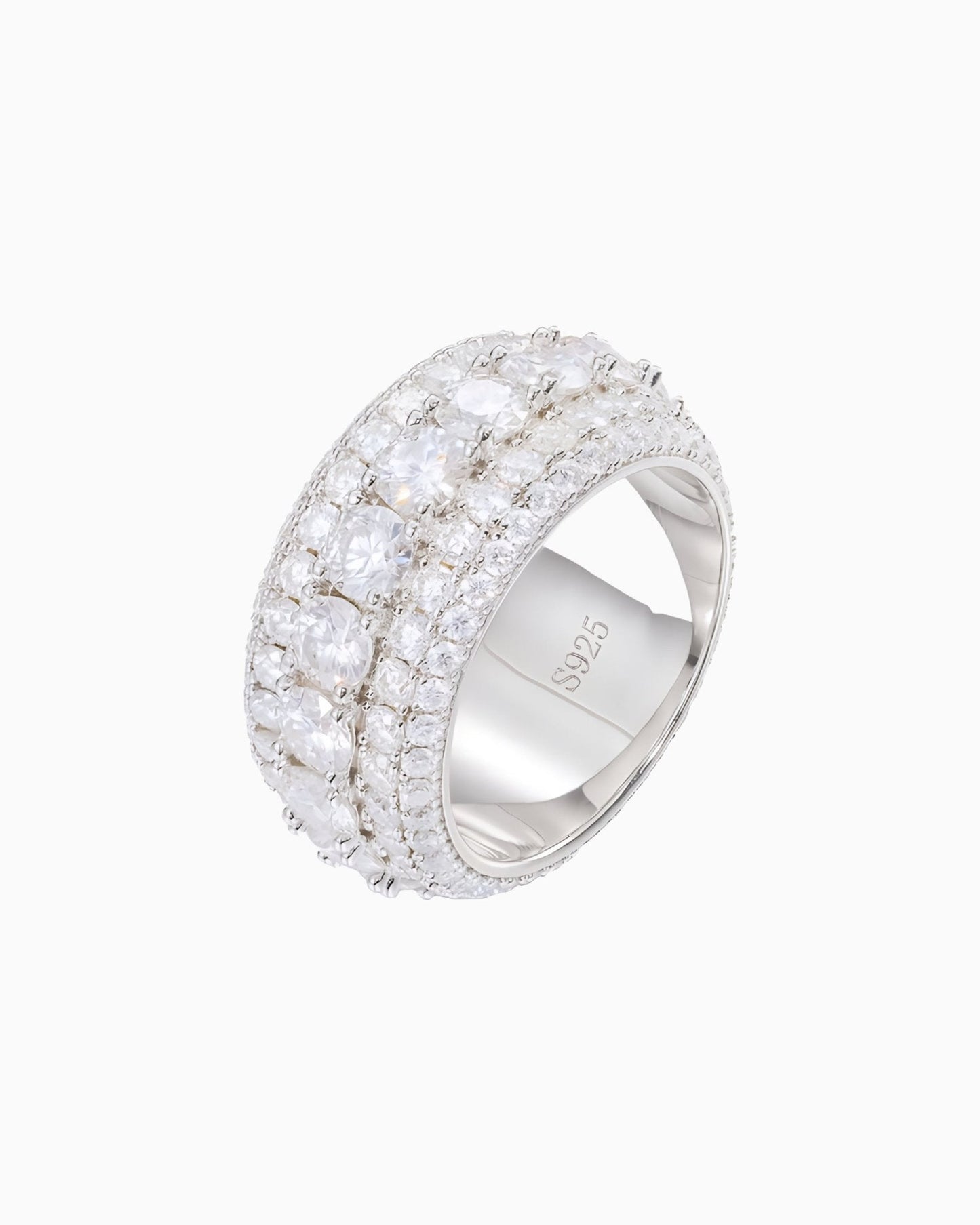 BAGUE ÉTERNITÉ EN MOISSANITE PAVÉE.