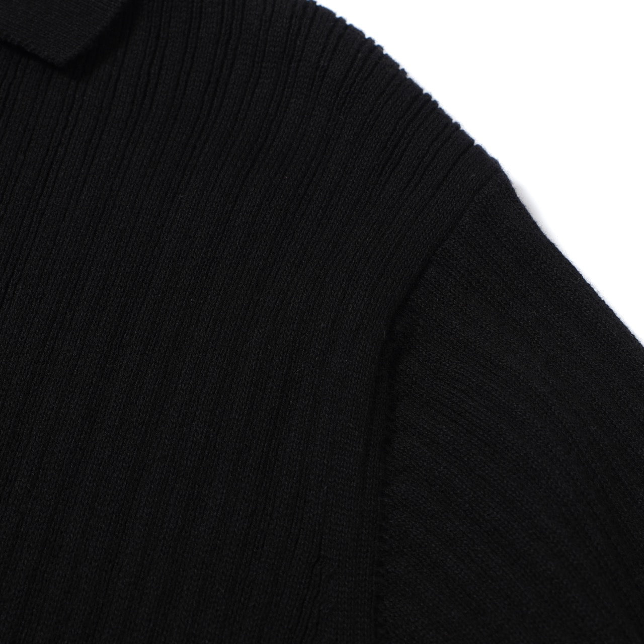 Polo en Maille Côtelée Noir pour Hommes des Années 60 – Chemise Rétro Minimaliste