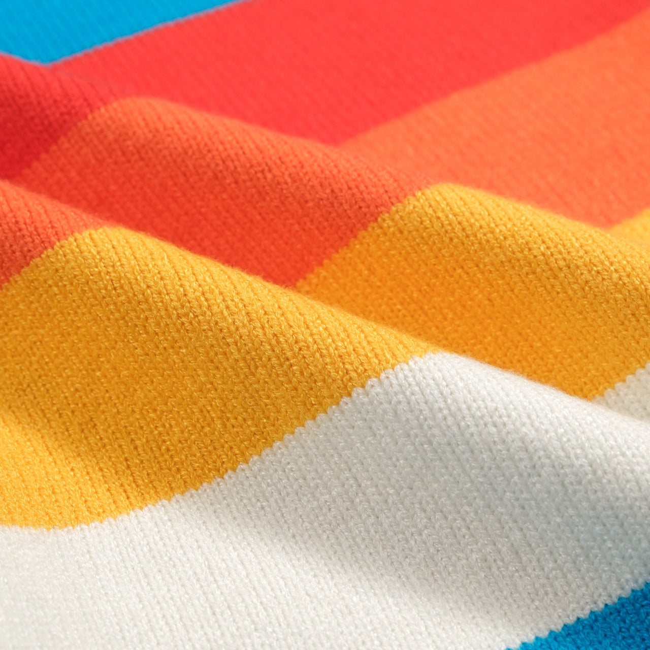 Cardigan Vintage à Rayures Arc-en-Ciel pour Hommes – Tricot Retro Col V en Bleu Ciel