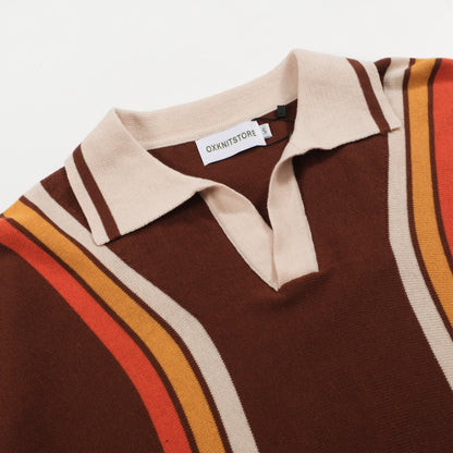 Polo Tricoté Retro Marron pour Homme des Années 70 – Col V Rayé Couleur Coucher de Soleil