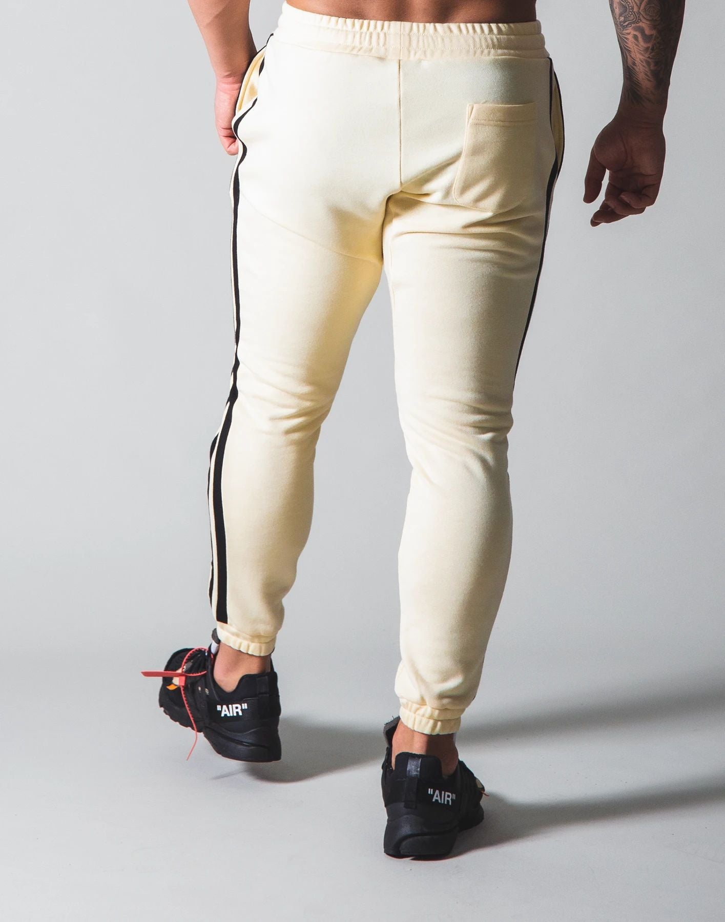 Jogging pour hommes avec poignet