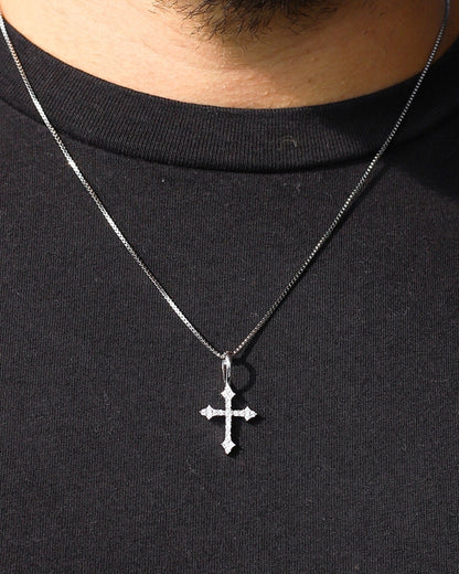 LE PENDENTIF CROIX.